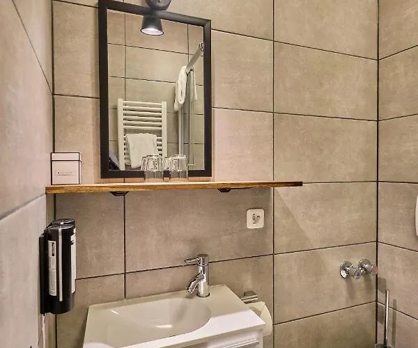 Roter Hahn Hotel 3*