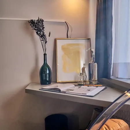 Hotel Roter Hahn 3*