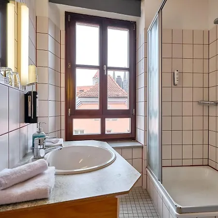 Roter Hahn Hotel