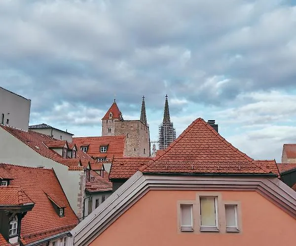 Hotel Roter Hahn Ratisbona