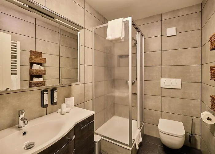 Hotel Roter Hahn Ratisbona