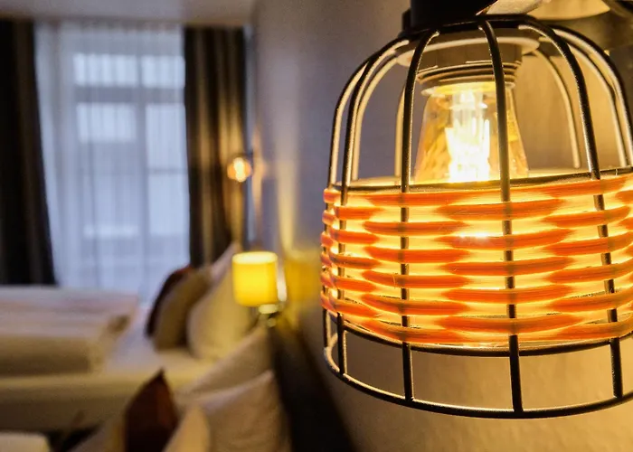 Hotel Roter Hahn 3*