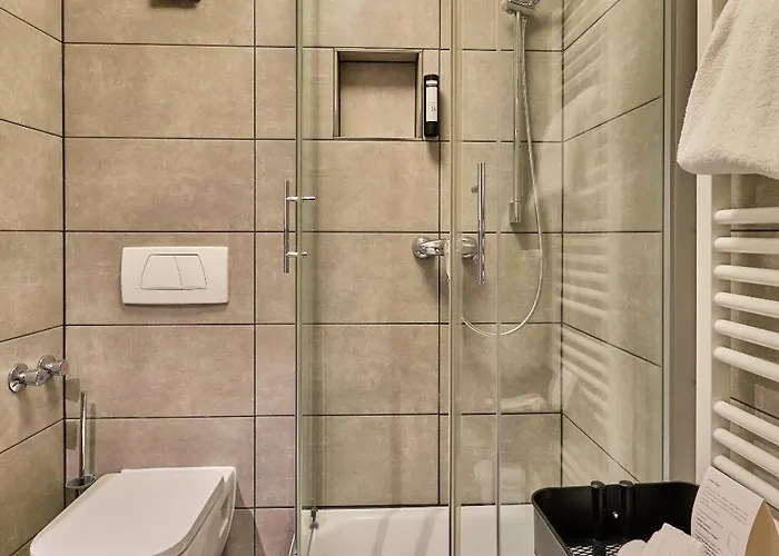 Roter Hahn Otel Regensburg